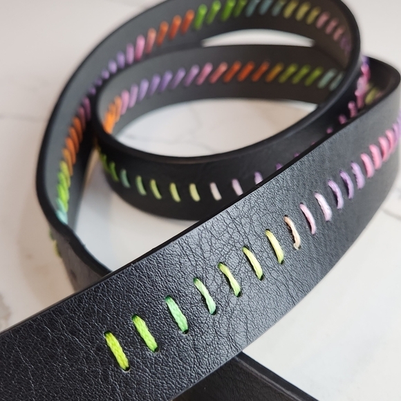 Black Rainbow Vegan Leather Stiched Belt Dilver Buckle- Size L - Picture 2 of 6